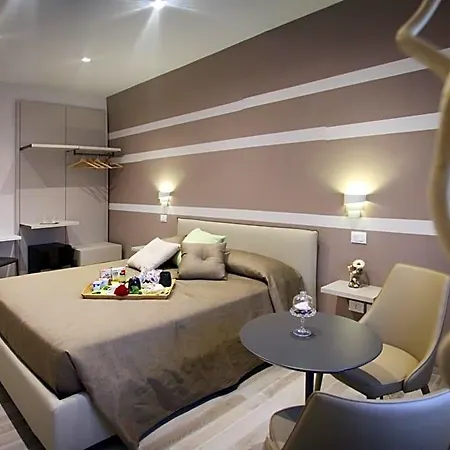 Bed & Breakfast Relais Marlene 4*