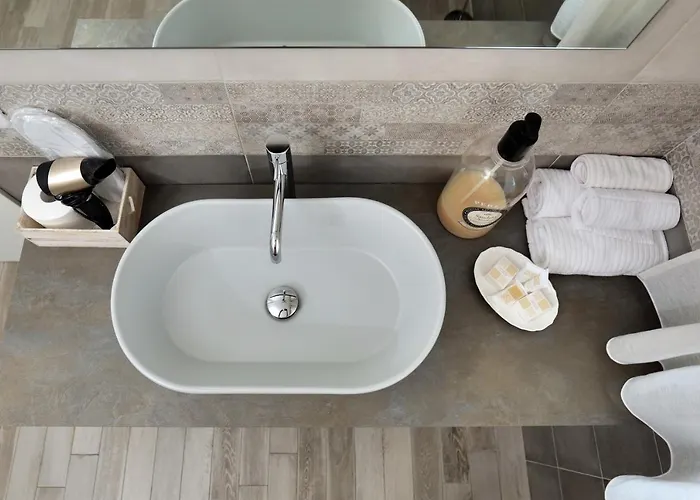 ベッド・アンド・ブレックファスト Relais Marlene アヴェッツァーノ